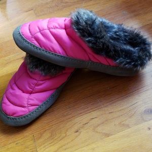 Lands' End Ladies Slippers